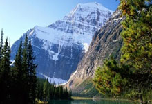 国产软件股票龙头前十名:哪个软件能买卖股票-9月3日国内四大证券报纸、重要财经媒体头版头条内容精华摘要